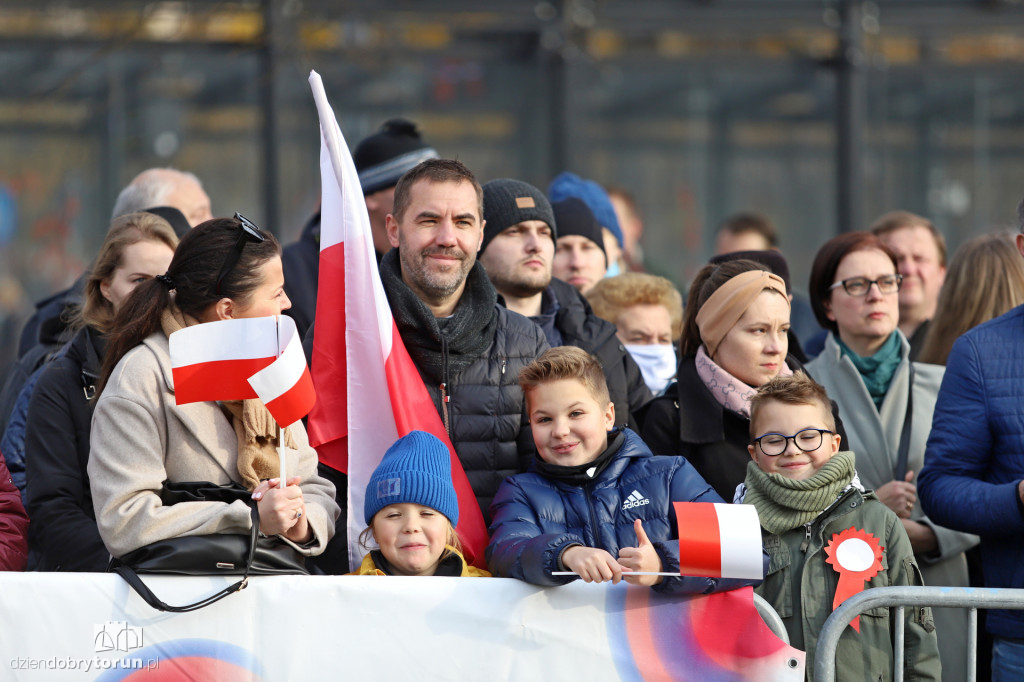 Uroczystość pod pomnikiem Józefa Piłsudskiego