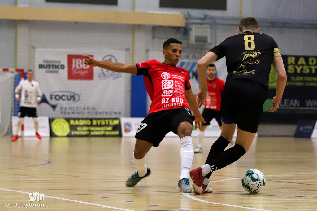 FC Reiter Toruń 2 : 1Lsss Team Lębork