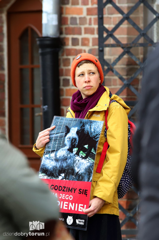 Dość hodowli zwierząt na futra - protest
