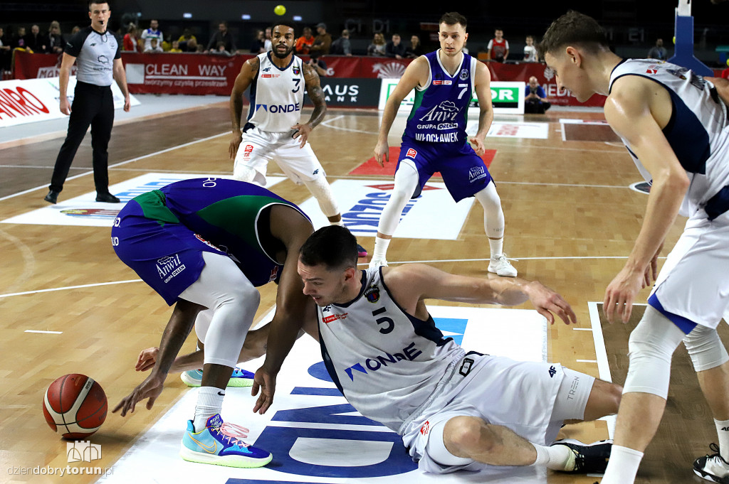 Twarde Pierniki Toruń 84:92 Anwil Włocławek