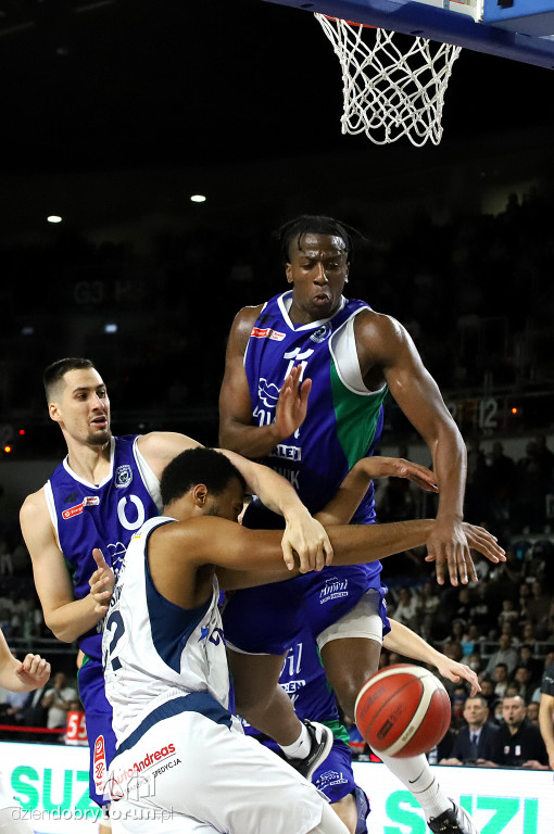 Twarde Pierniki Toruń 84:92 Anwil Włocławek