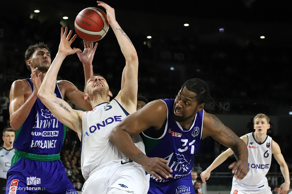 Twarde Pierniki Toruń 84:92 Anwil Włocławek