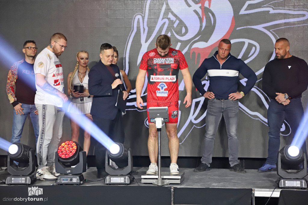 THE WAR - ważenie zawodników przed jutrzejszą galą