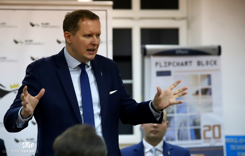 Spotkanie z posłem konfederacji Krystianem Kamińskim