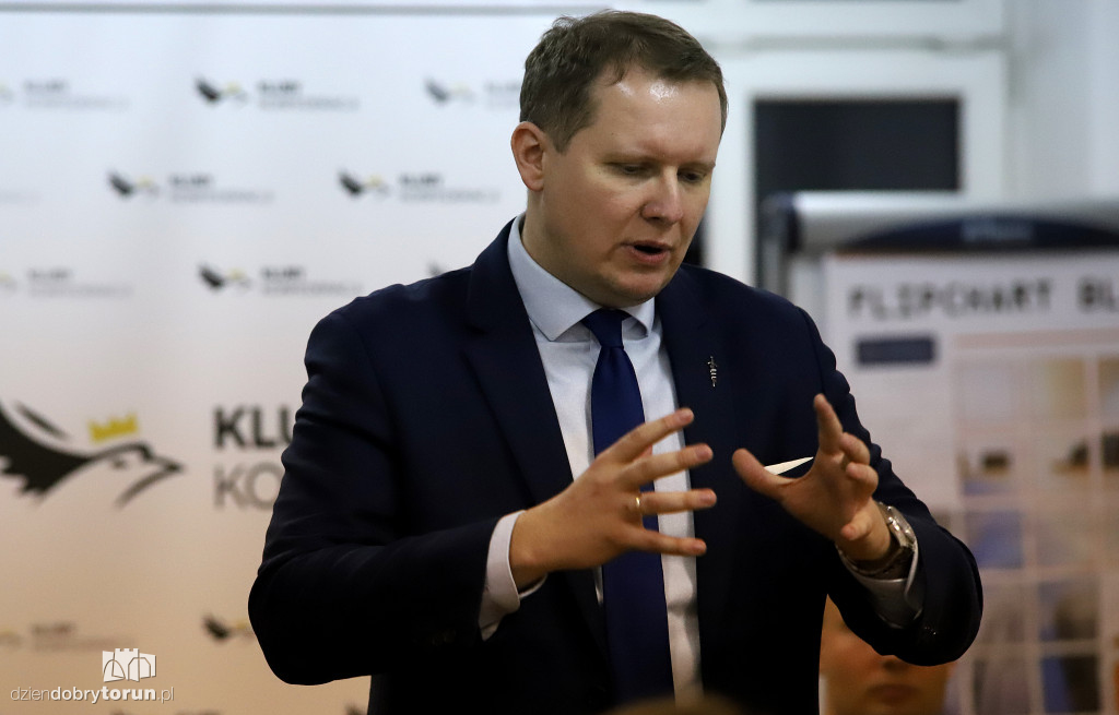 Spotkanie z posłem konfederacji Krystianem Kamińskim