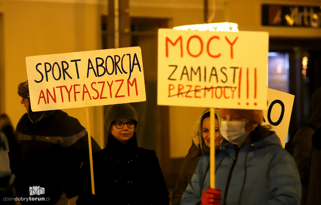 Pikieta Toruńskiej Brygady Feministycznej