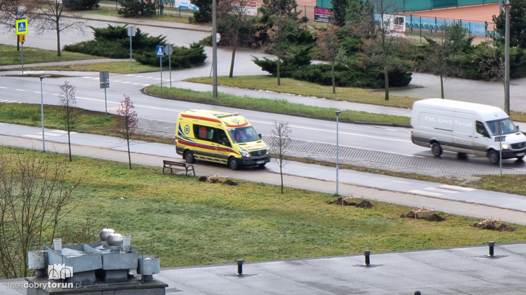 Toruń: interwencja strażaków w szkole podstawowej