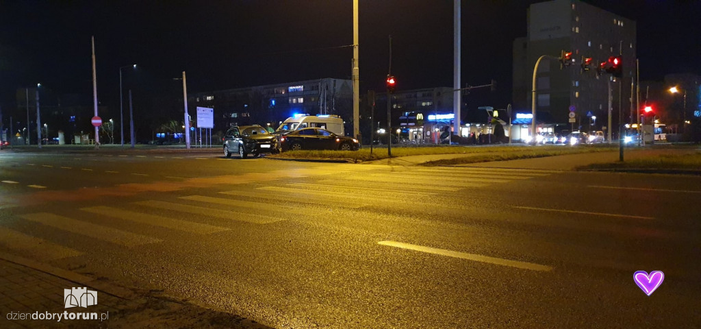 Toruń: kolizja przy Szosie Lubickiej