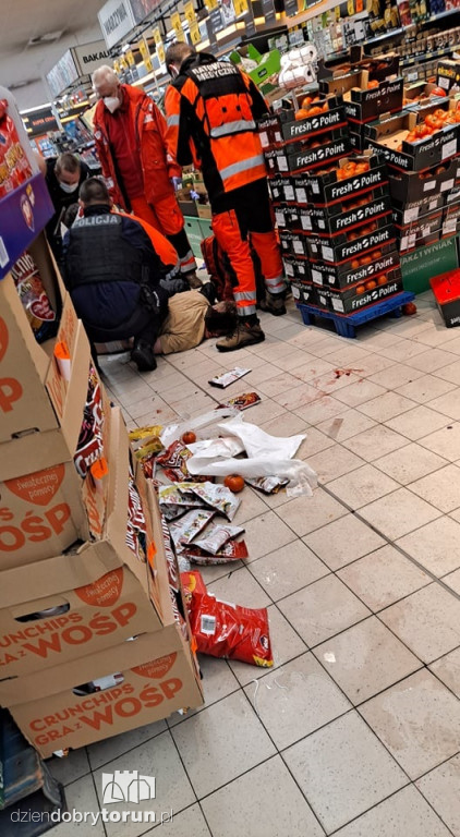 Agresor w Biedronce przy Łódzkiej