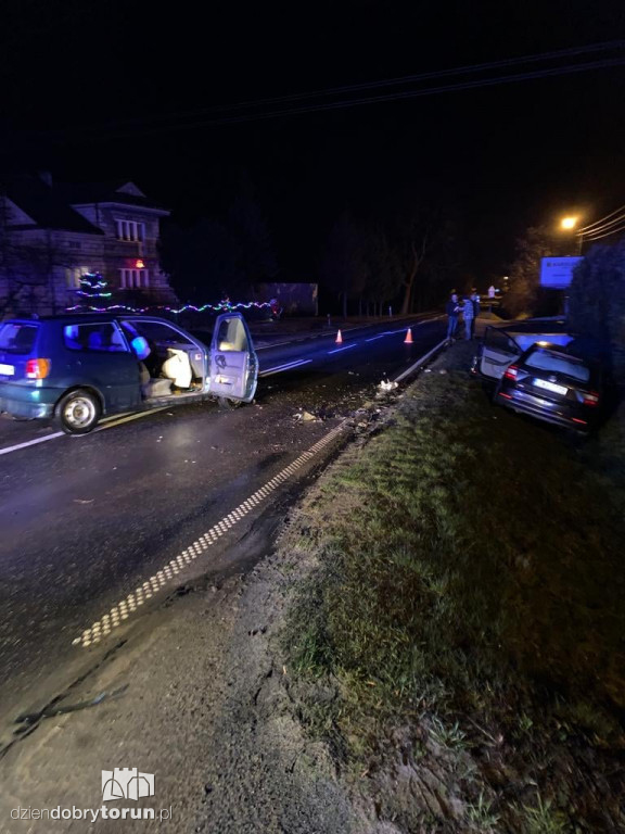 Zderzenie dwóch aut w regionie