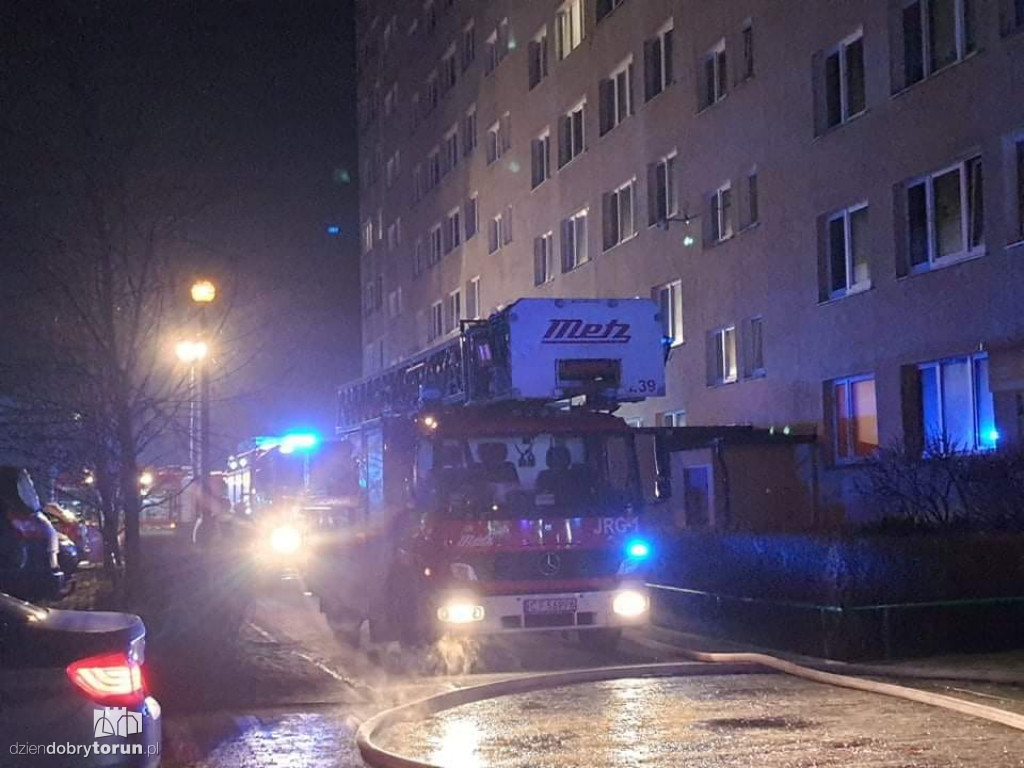 Pożar mieszkania w wieżowcu przy Gagarina