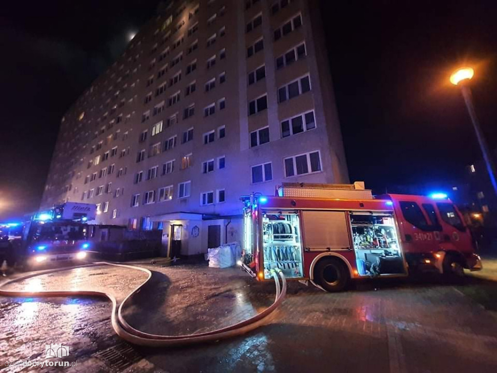 Pożar mieszkania w wieżowcu przy Gagarina