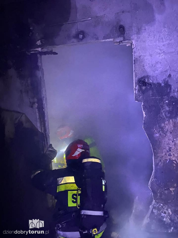 Pożar mieszkania w wieżowcu przy Gagarina