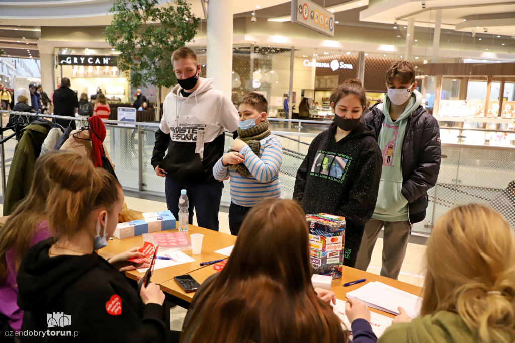 Wiosłowanie dla WOŚP w Atrium Copernicus