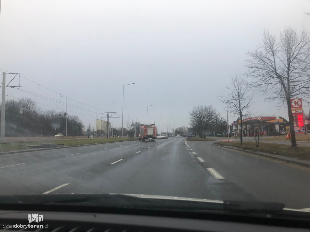 Toruń: poranna kolizja przy Szosie Lubickiej