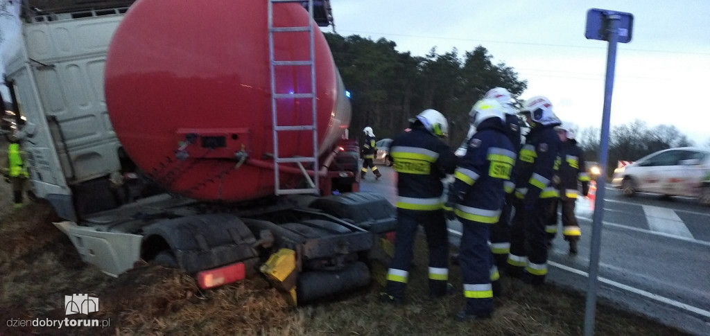 Wypadek na DK 10 w pobliżu Torunia
