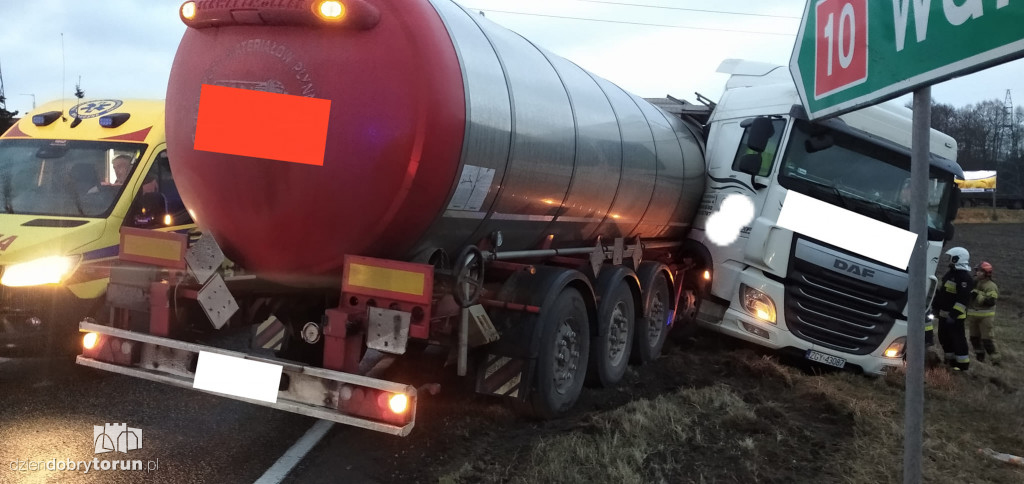 Wypadek na DK 10 w pobliżu Torunia