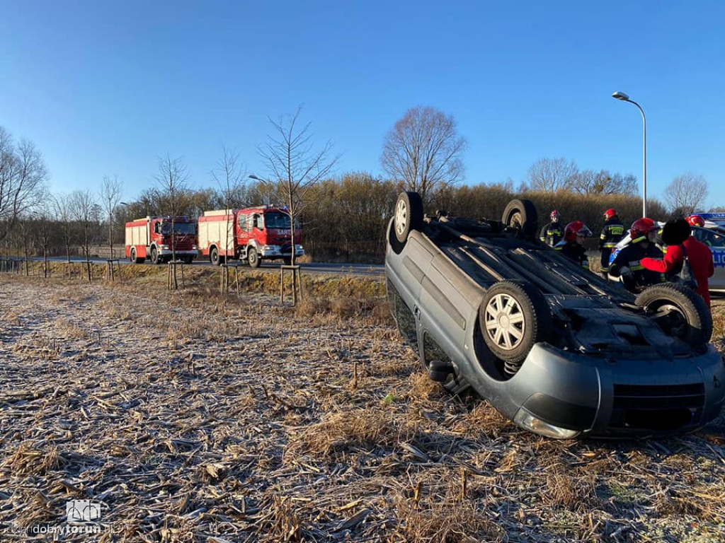 Toruń: zdarzenie z udziałem osobówki