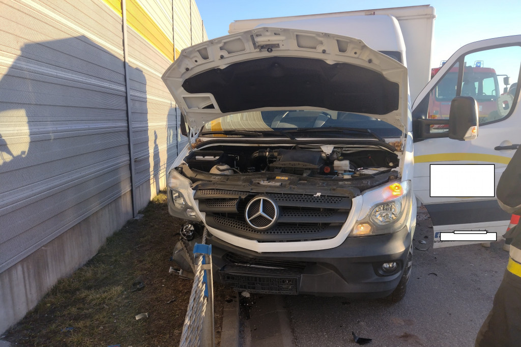 Groźne zderzenie na A1 pod Toruniem