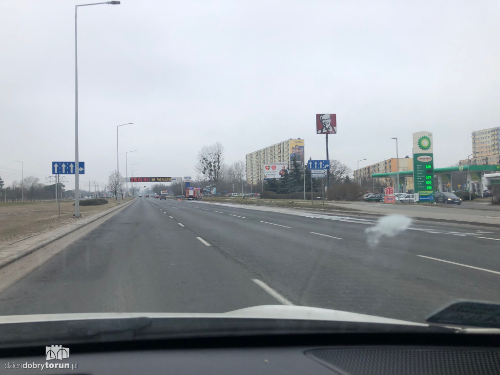 Toruń: interwencja strażaków przy Szosie Lubickiej