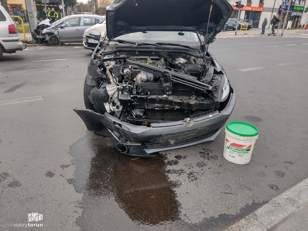 Toruń: zderzenie aut przy Żwirki i Wigury