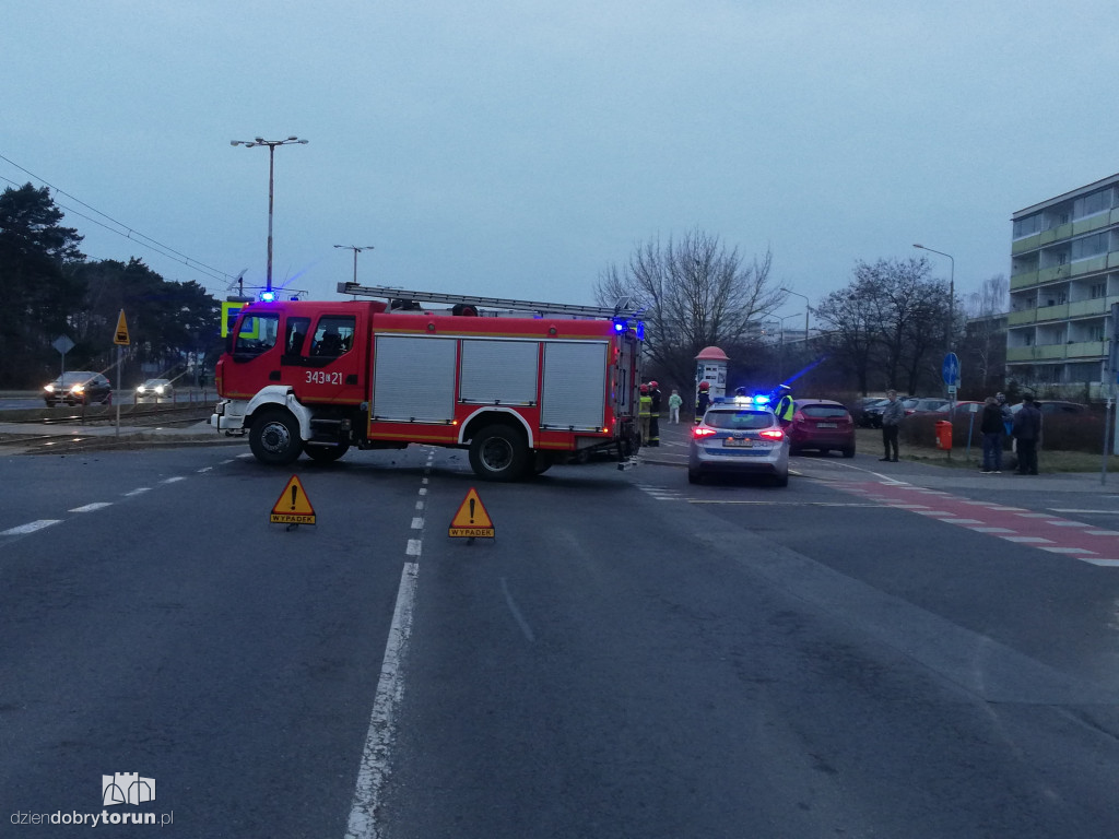 Toruń: kolizja dwóch aut Na Skarpie!