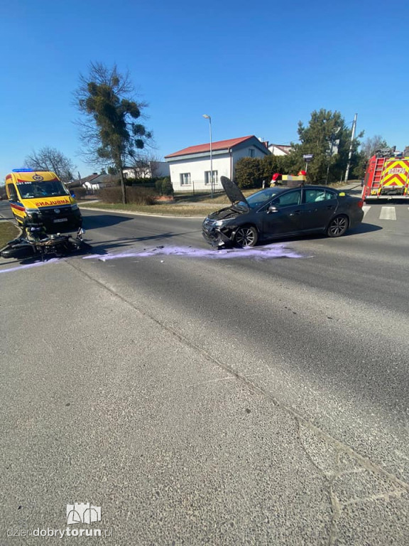 Toruń: zderzenie motocykla z samochodem