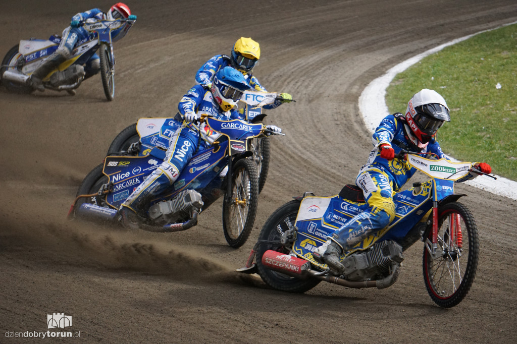 Apator Toruń - GKM Grudziądz 58:32