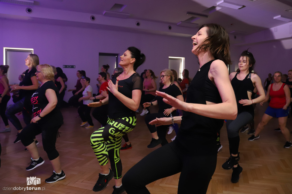 LOVE PEACE ZUMBA dla Ukrainy