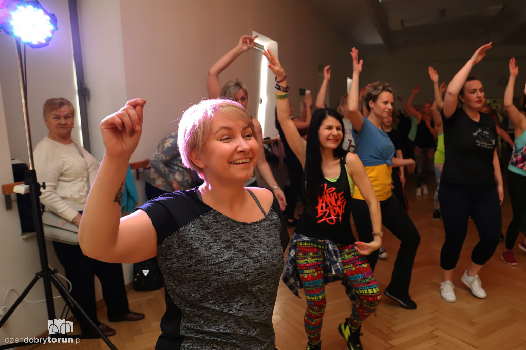 LOVE PEACE ZUMBA dla Ukrainy