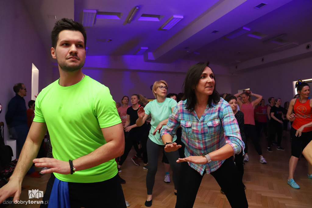 LOVE PEACE ZUMBA dla Ukrainy