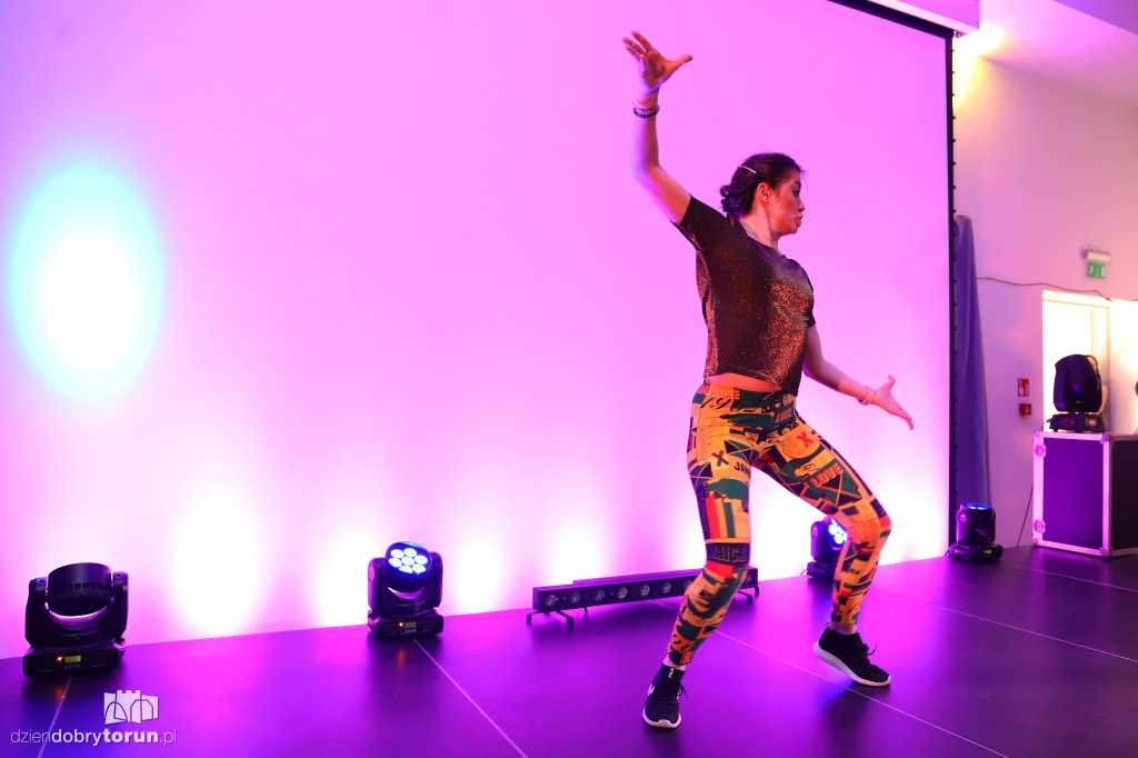 LOVE PEACE ZUMBA dla Ukrainy