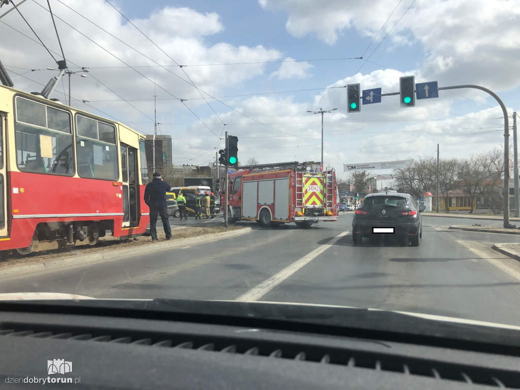 Toruń: kolizja na wiadukcie Kościuszki!