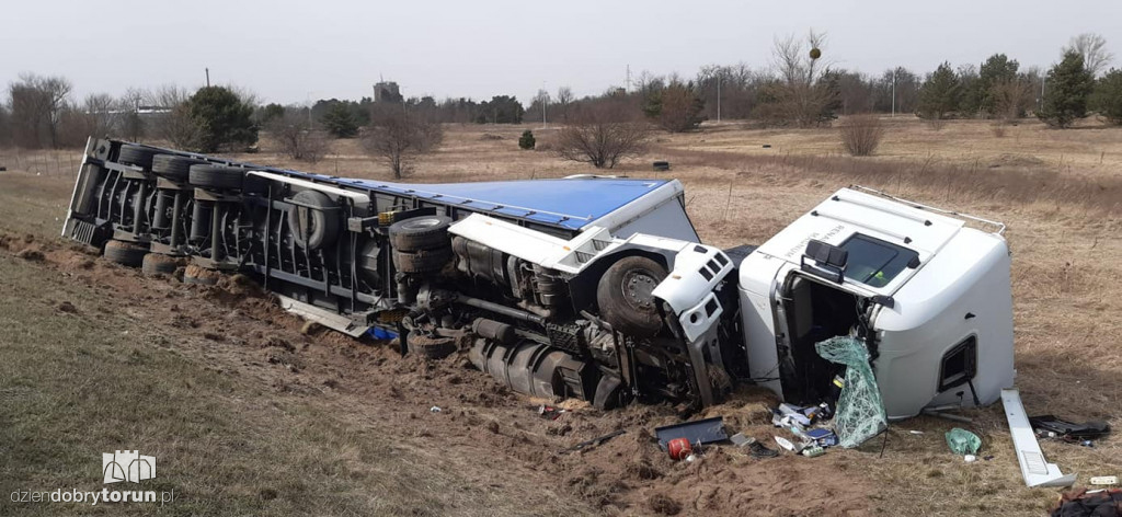 Wypadek na S10 pod Toruniem