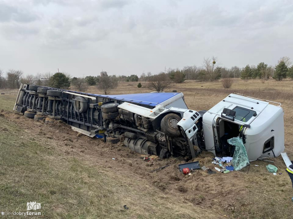Wypadek na S10 pod Toruniem