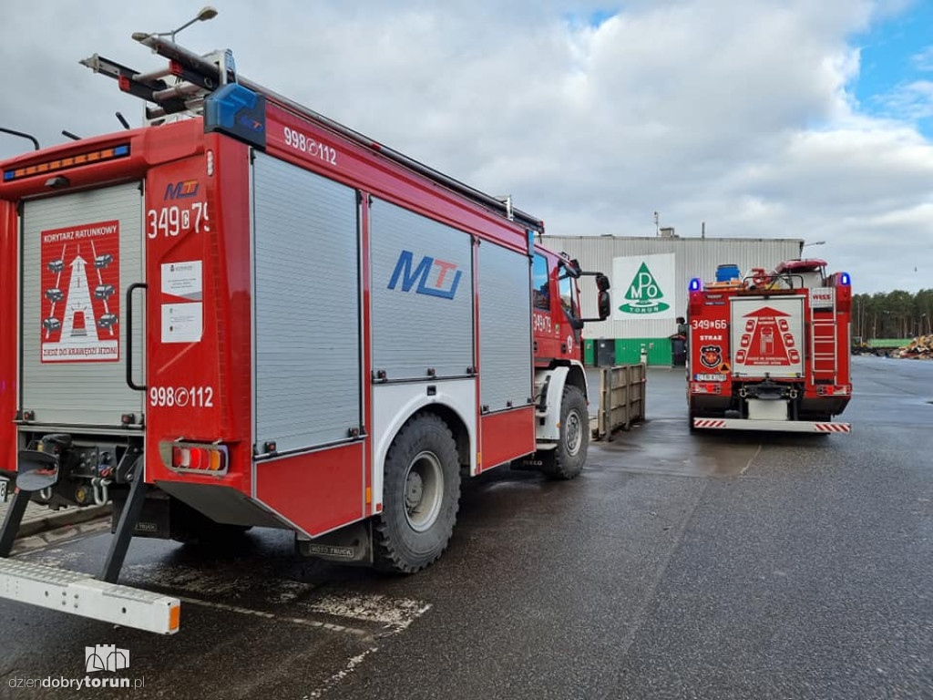 Toruń: pożar na wysypisku śmieci