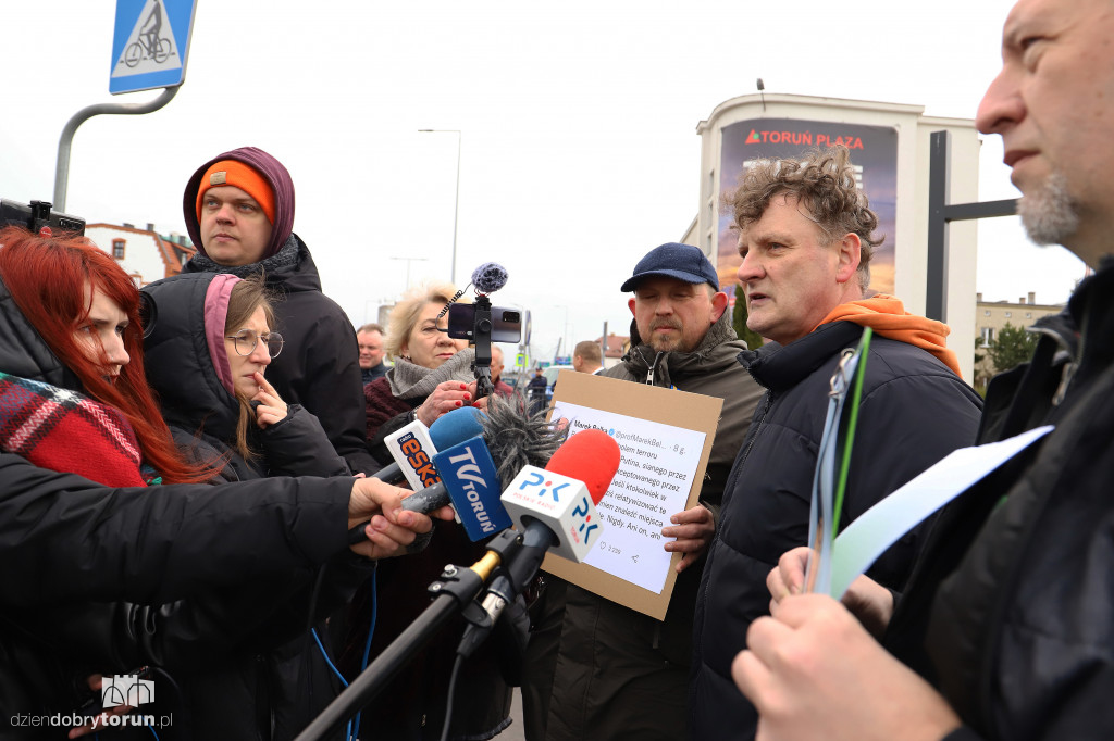 Protest pod TZMO