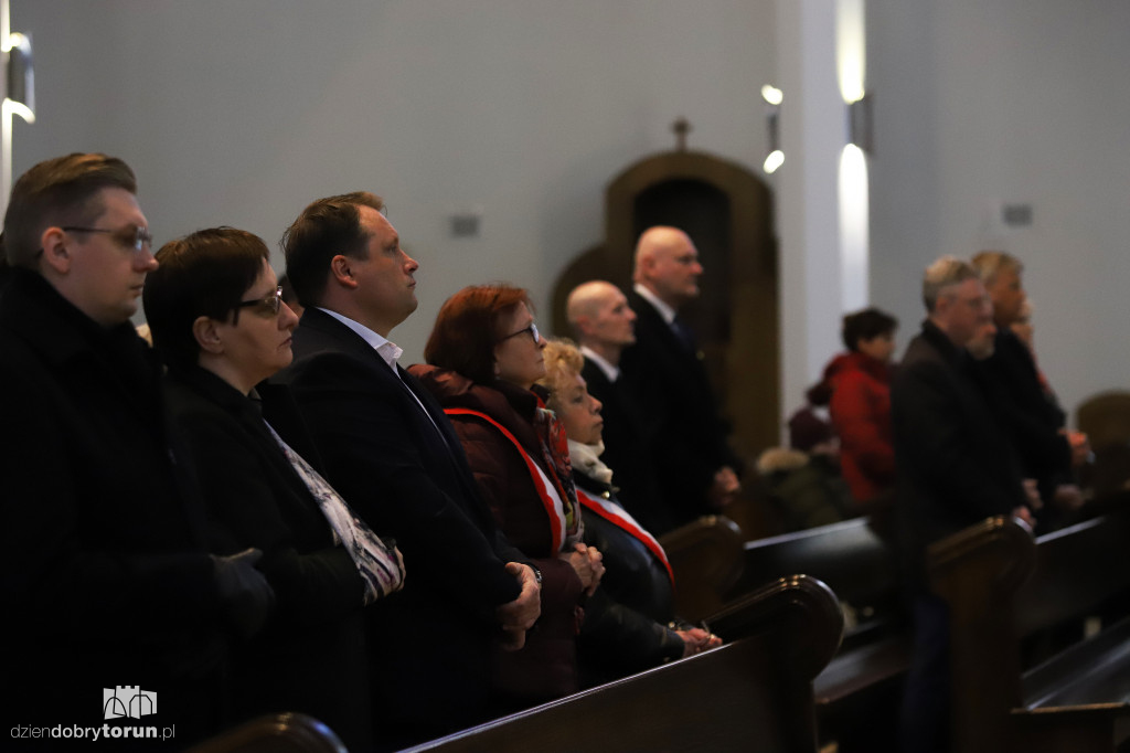 Msza w intencji ofiar katastrofy w Smoleńsku