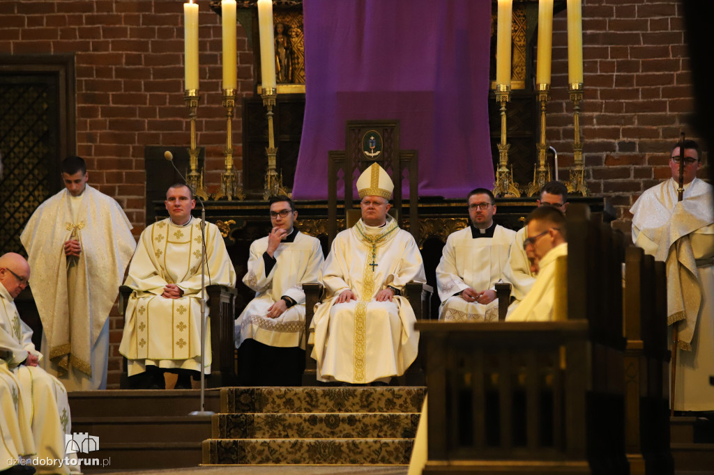 Triduum Paschalne w katedrze św. Janów