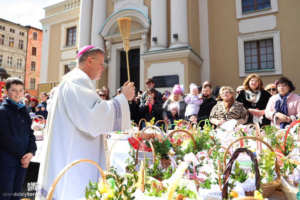 Poświęcenie pokarmów wielkanocnych