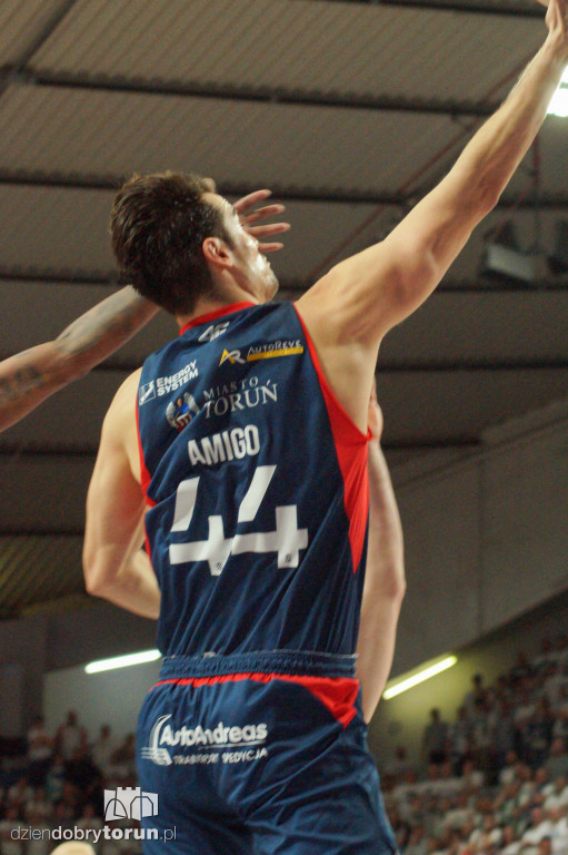 Twarde Pierniki w I meczu play-off