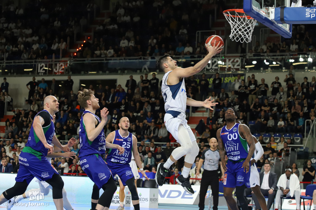 Twarde Pierniki Toruń 94 : 85 Anwil Włocławek
