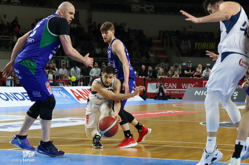 Twarde Pierniki Toruń 94 : 85 Anwil Włocławek