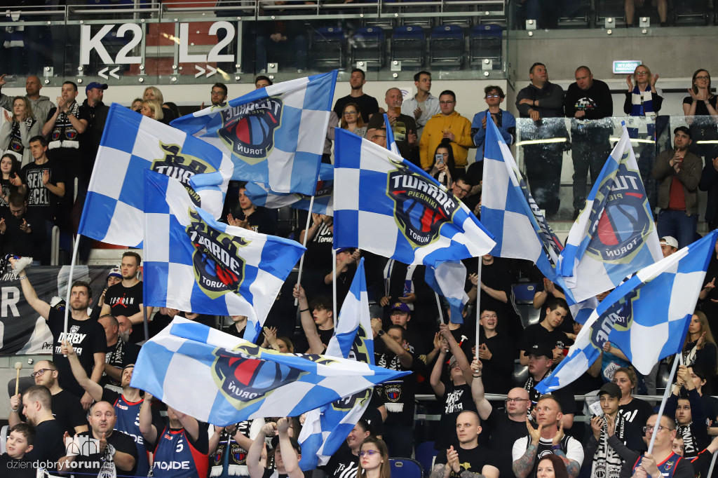Twarde Pierniki Toruń 78 : 85 Anwil Włocławek