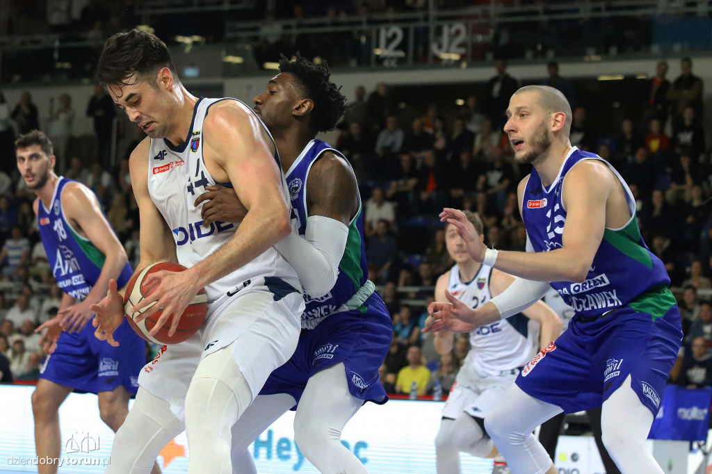 Twarde Pierniki Toruń 78 : 85 Anwil Włocławek