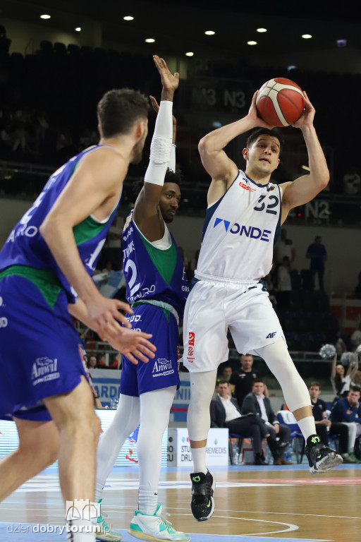 Twarde Pierniki Toruń 78 : 85 Anwil Włocławek