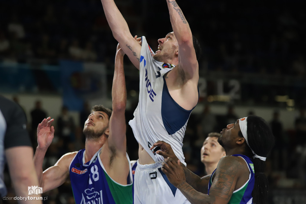 Twarde Pierniki Toruń 78 : 85 Anwil Włocławek