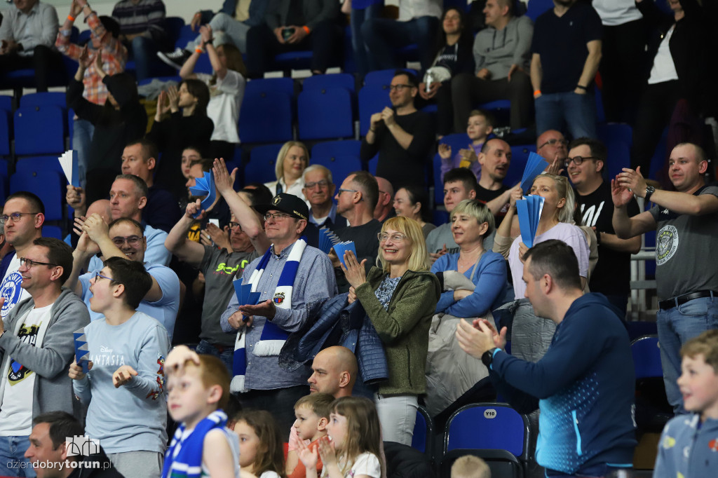 Twarde Pierniki Toruń 78 : 85 Anwil Włocławek