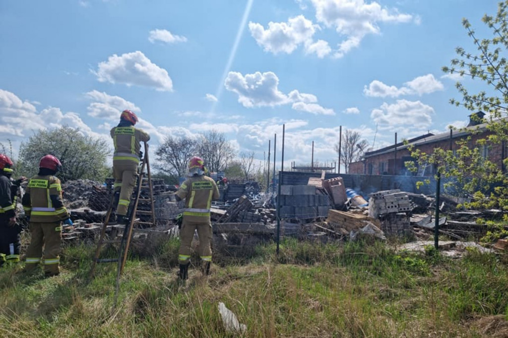 Toruń: pożar przy ulicy Pod Dębową Górą