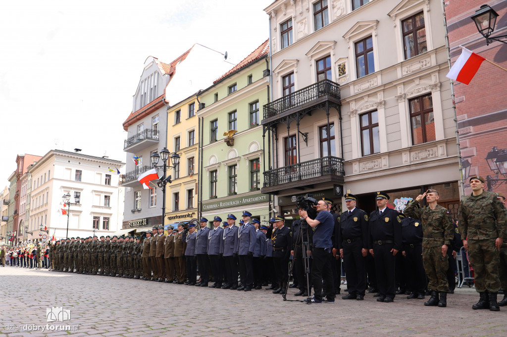 Uroczystości z okazji 231 rocznicy uchwalenia Konstytucji